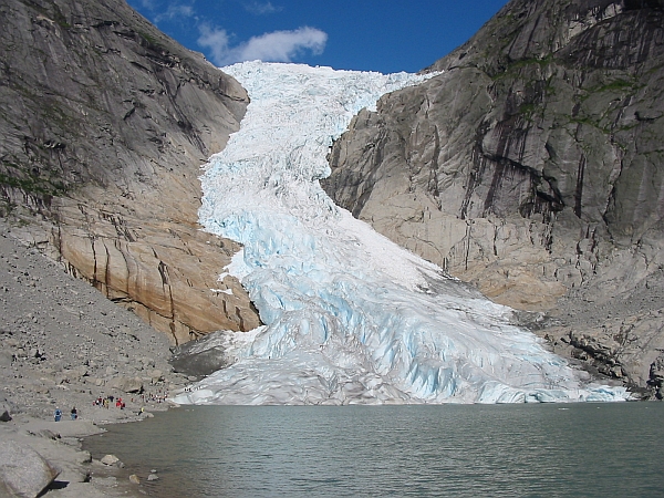 Briksdalsbreen